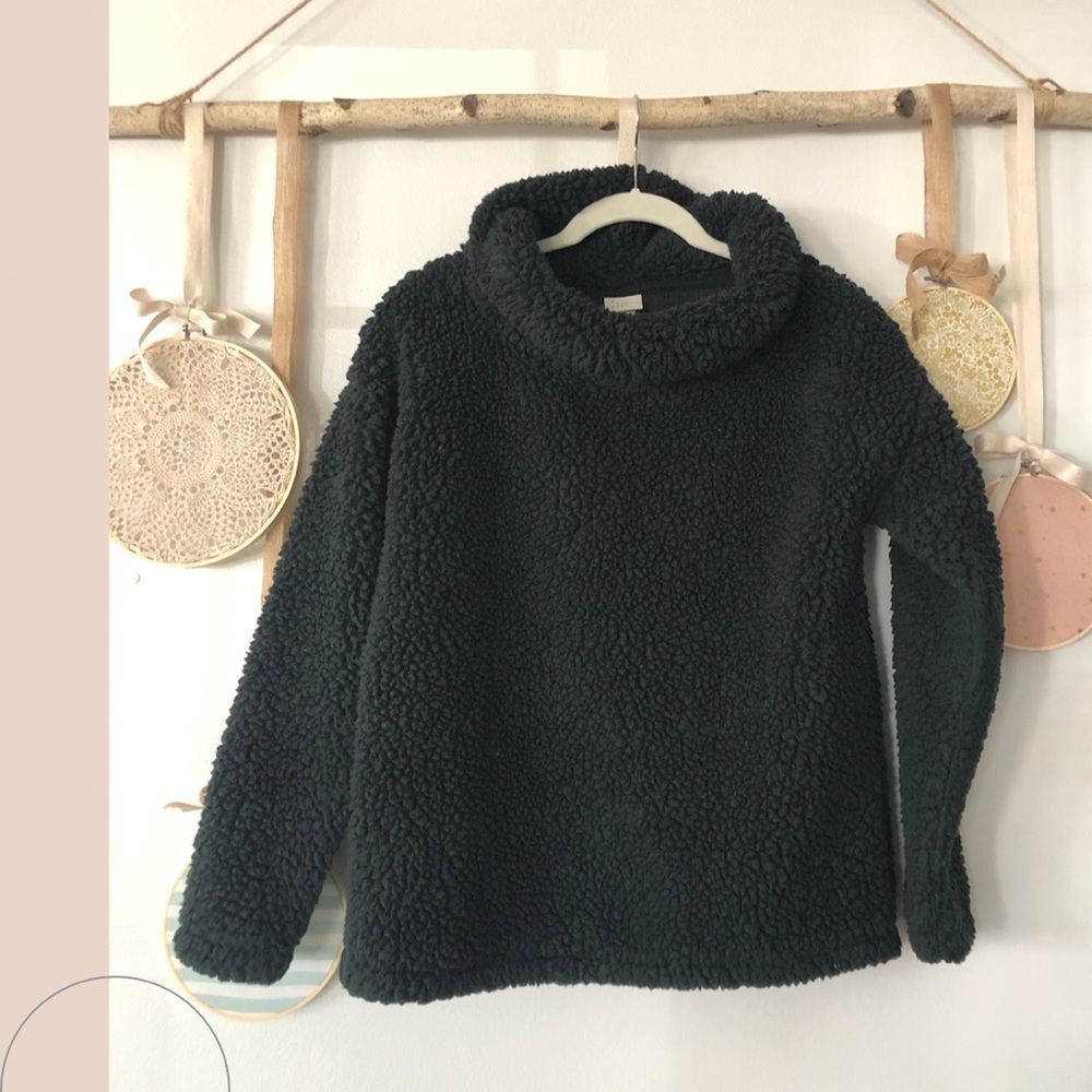 a new day Hunter Green Sherpa